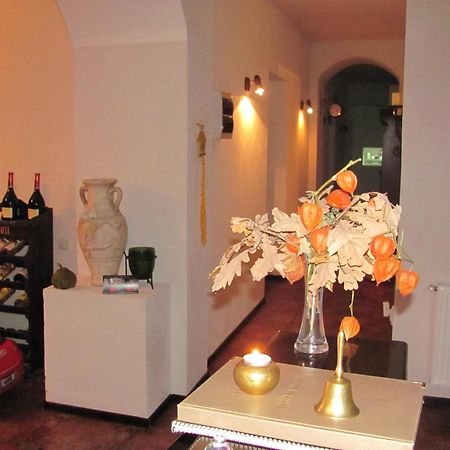 Residenza Dutzu-Boutique Hotel Brăila Екстериор снимка