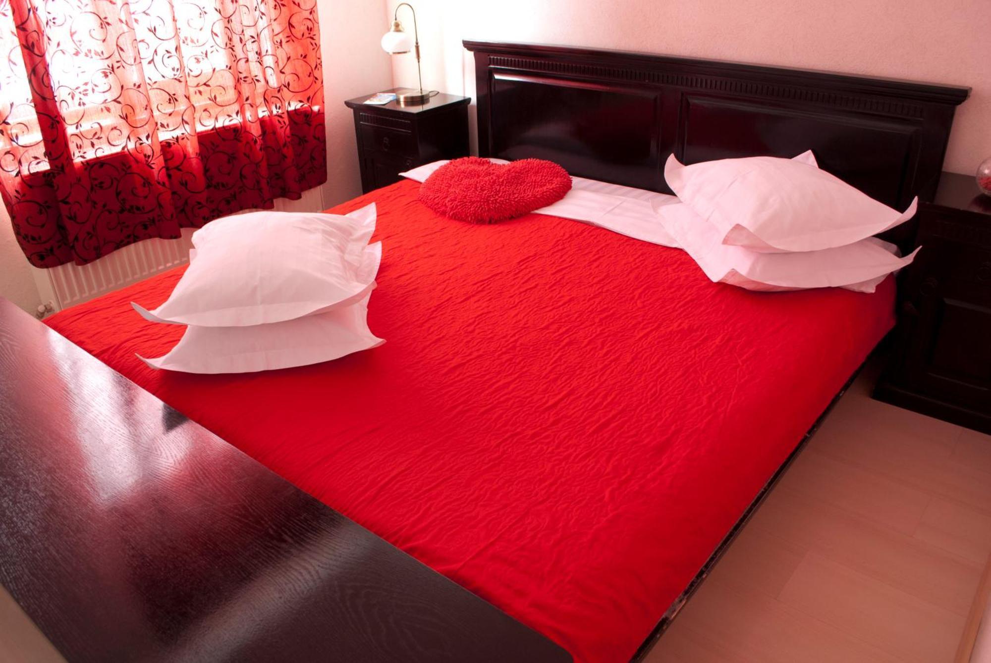 Residenza Dutzu-Boutique Hotel Brăila Екстериор снимка
