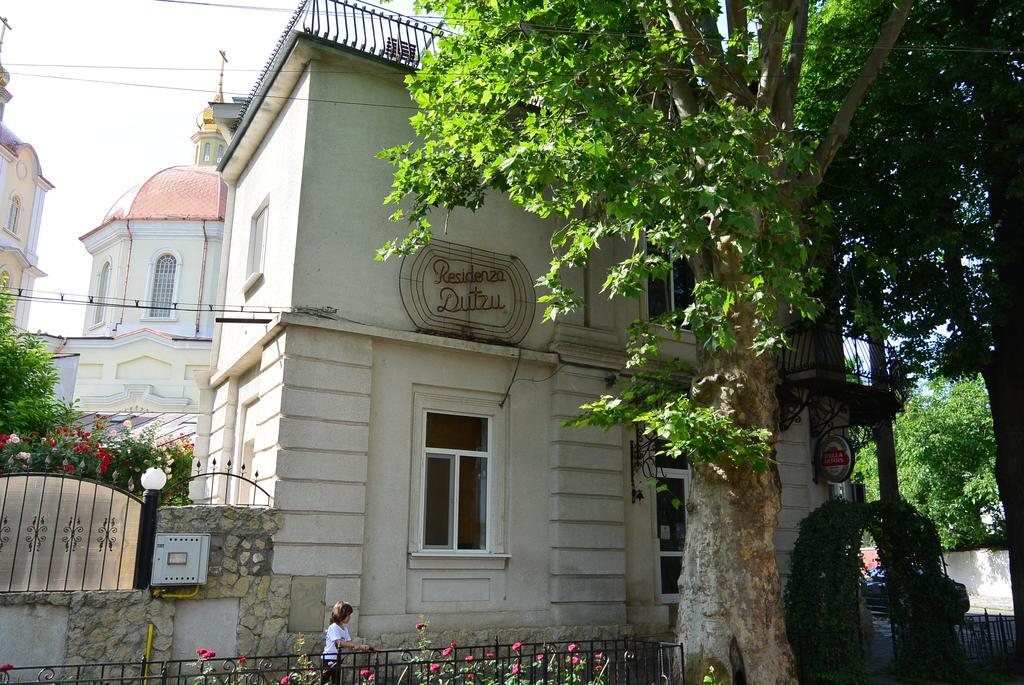 Residenza Dutzu-Boutique Hotel Brăila Екстериор снимка